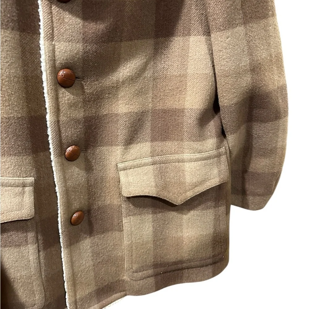 Pendleton Vintage Unisex Wool Barn Coat in Brown/Tan Checked Pattern